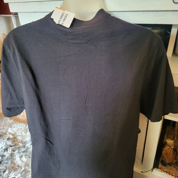 NEW Under Armour "Not Braggin Just Swaggin" Black Tee sz S - Picture 3 of 4